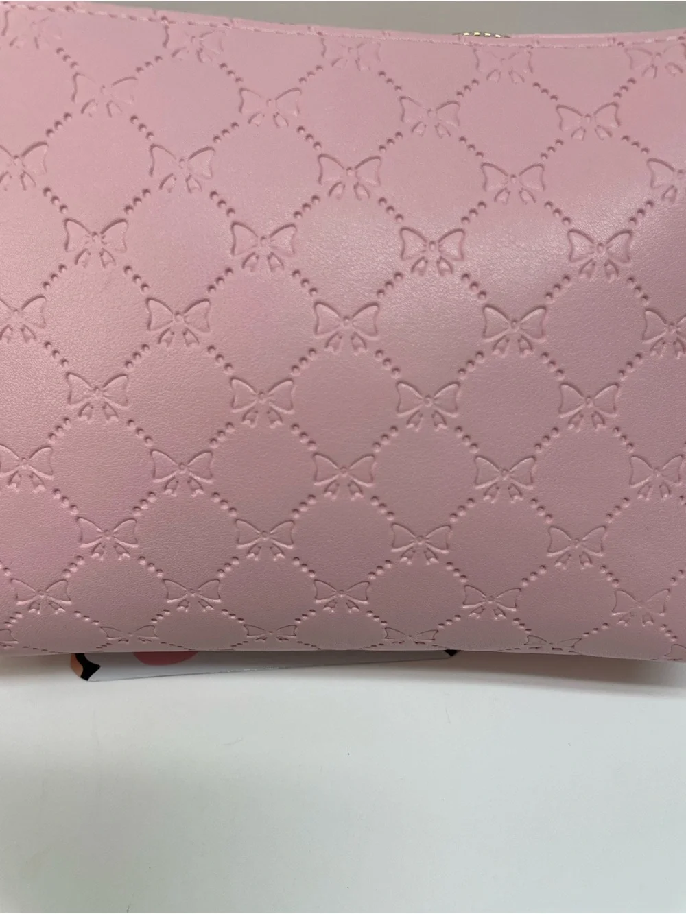 Pink Quilted Cosmetic Pouch Gift Set with Pink Lip Care Face Mask 8 pieces